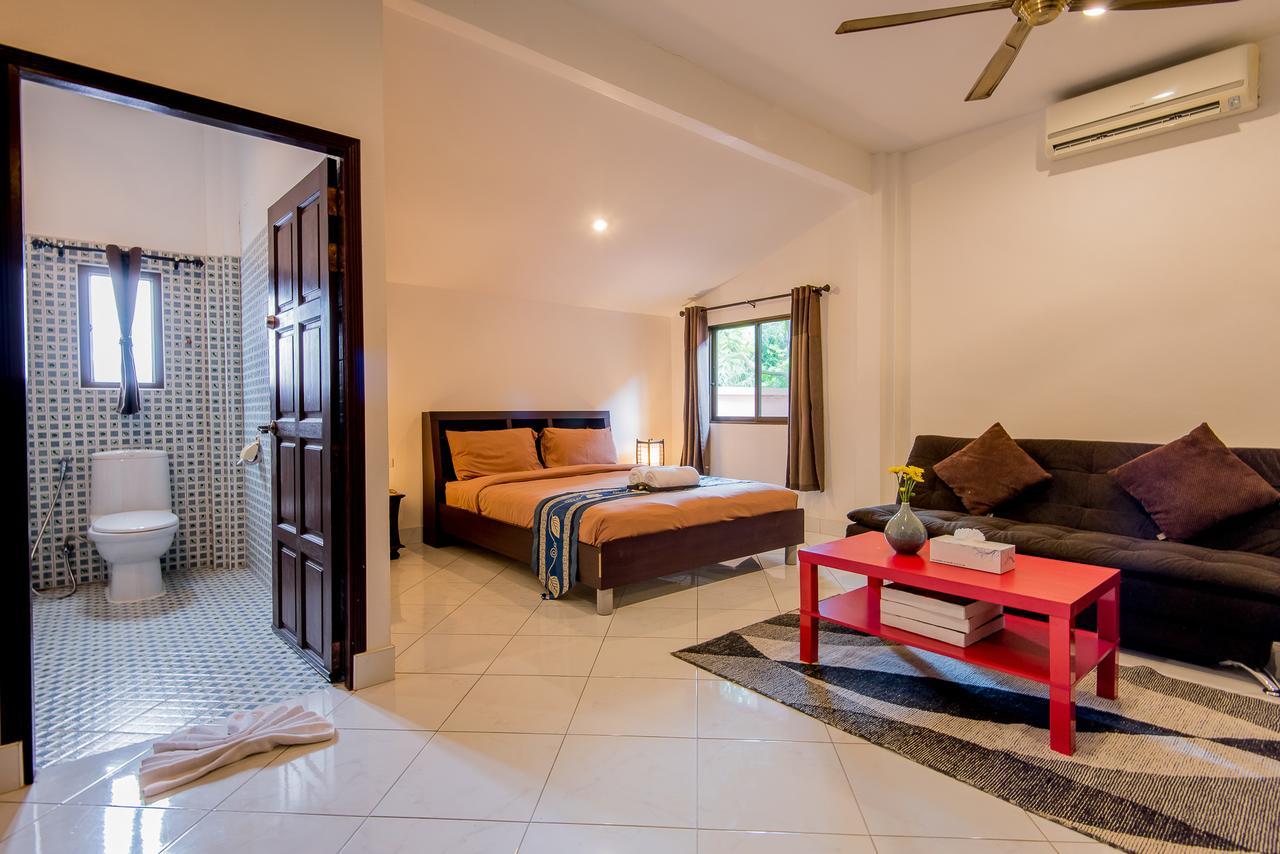 Tananza Resort & Homestay Phuket Nai Harn ภายนอก รูปภาพ