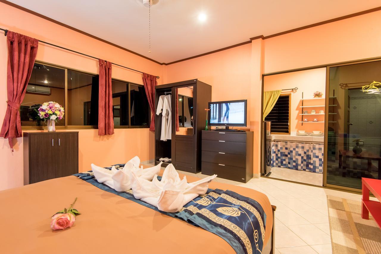 Tananza Resort & Homestay Phuket Nai Harn ภายนอก รูปภาพ